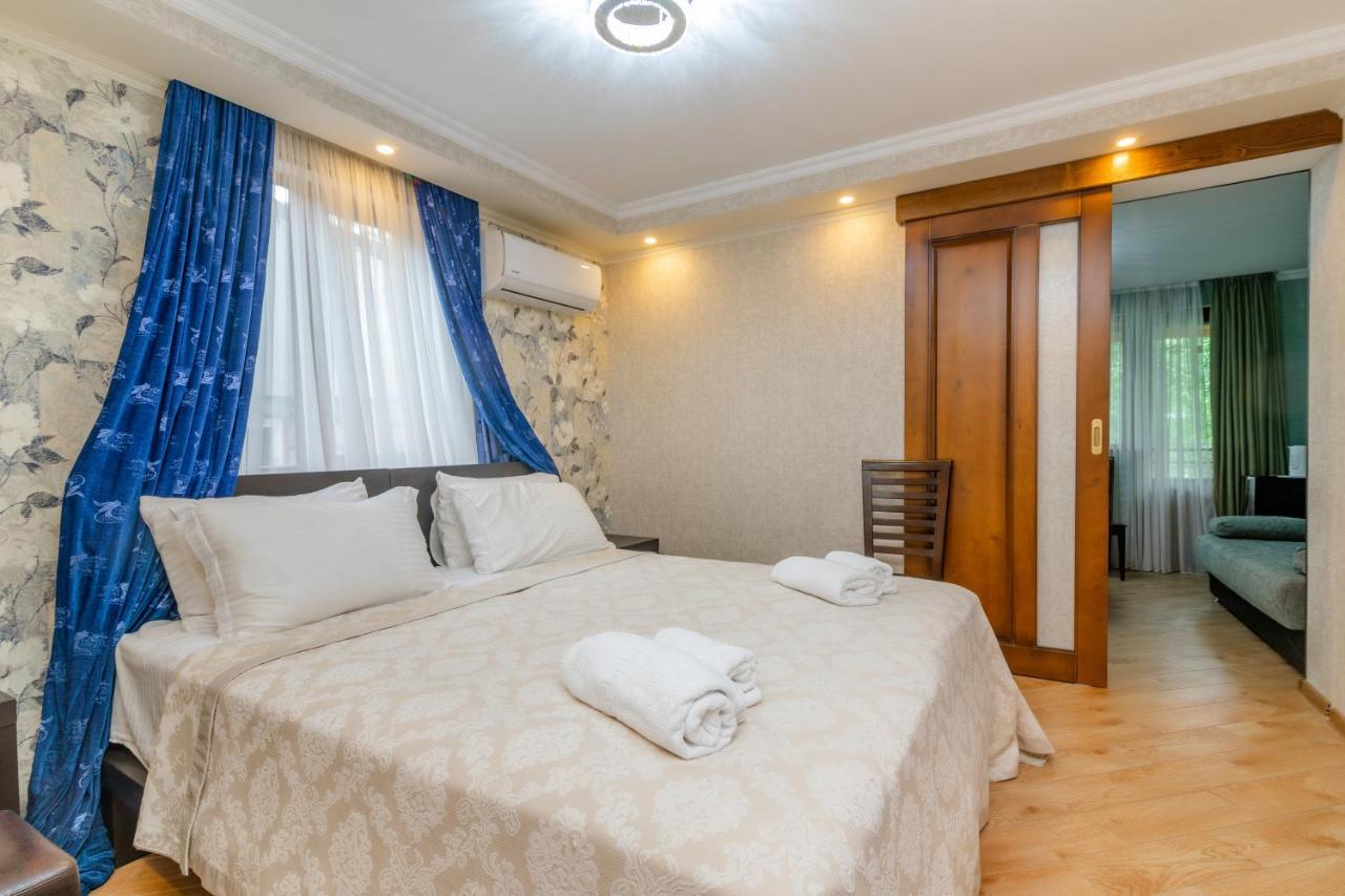 Borjomi Villa Roma Ngoại thất bức ảnh